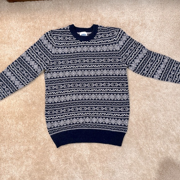 EUC Men’s Patterned Old Navy Sweater S - Picture 1 of 7